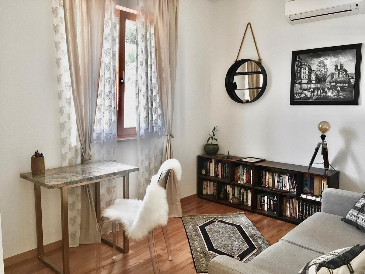 Villa Nerium Seget Vranjica Eksteriør bilde